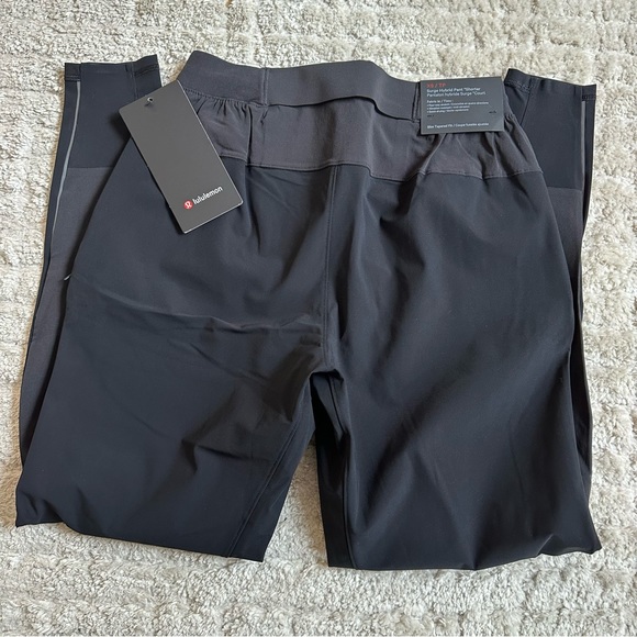*Shorter Lululemon Surge Hybrid Pant - Black - Picture 4 of 5